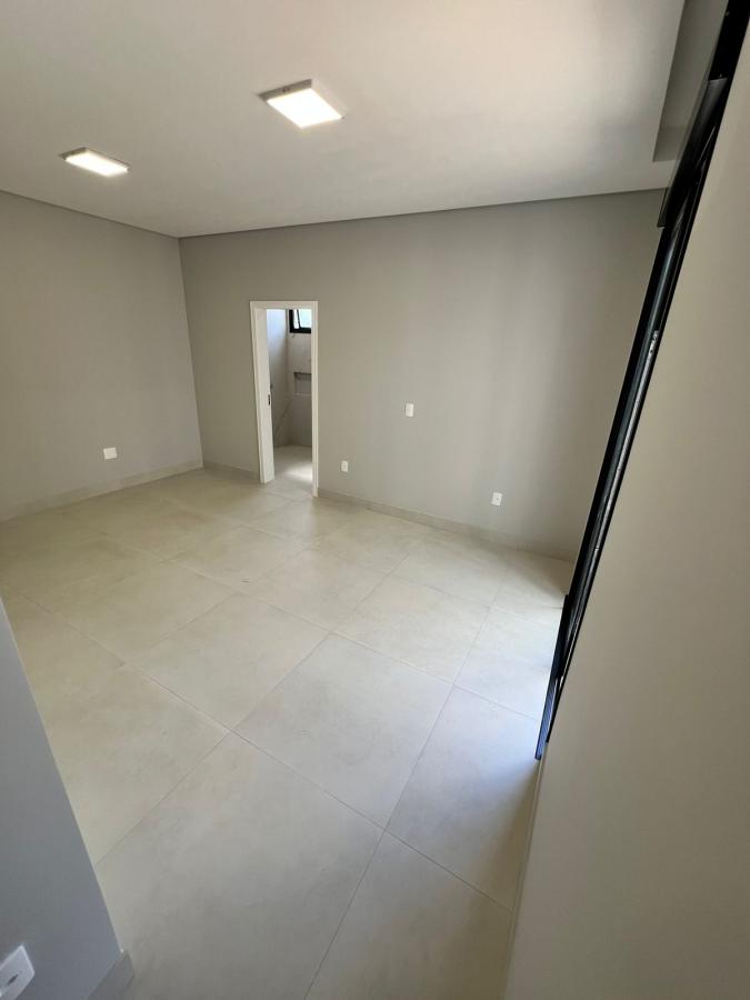 Casa à venda com 3 quartos, 174m² - Foto 11