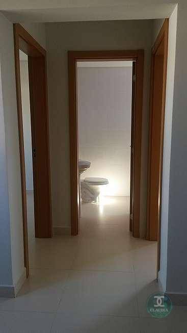 Apartamento à venda com 2 quartos, 76m² - Foto 5