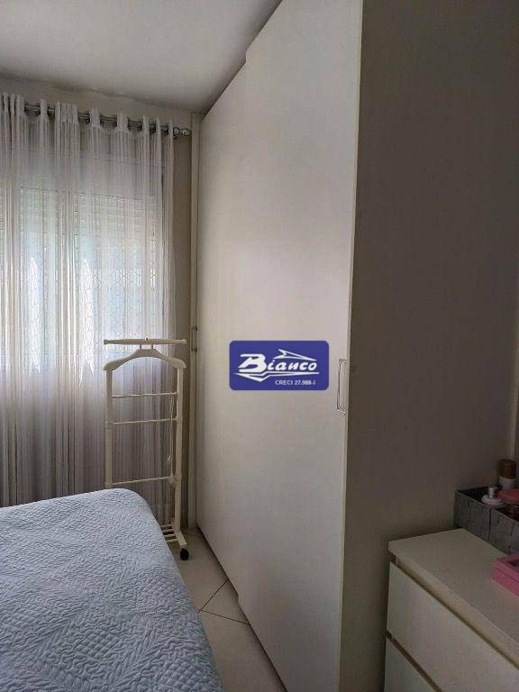 Apartamento à venda com 4 quartos, 126m² - Foto 22