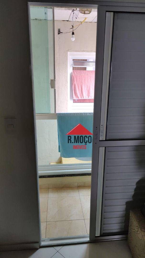 Sobrado à venda com 3 quartos, 120m² - Foto 14