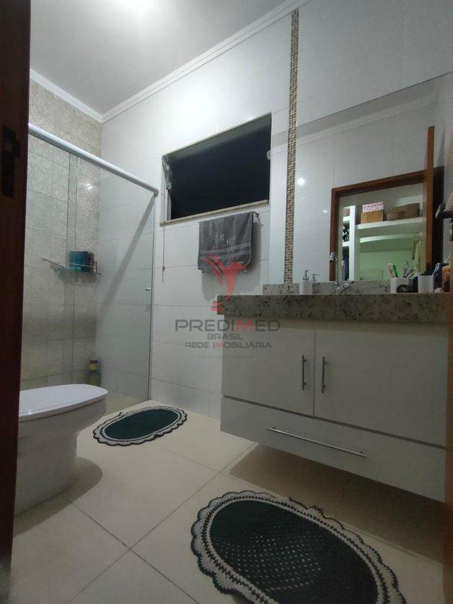 Casa à venda com 2 quartos, 176m² - Foto 9