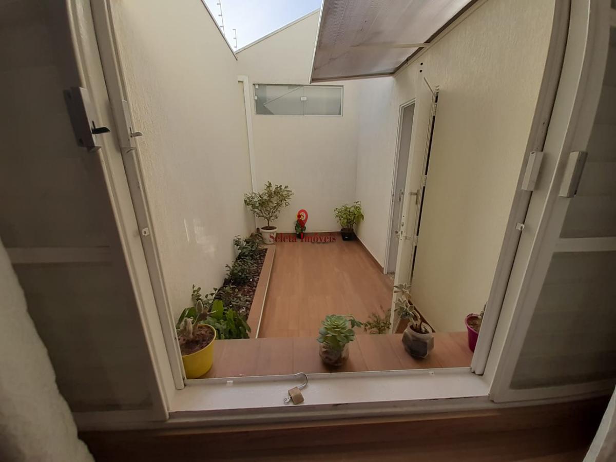 Casa à venda com 3 quartos, 191m² - Foto 9