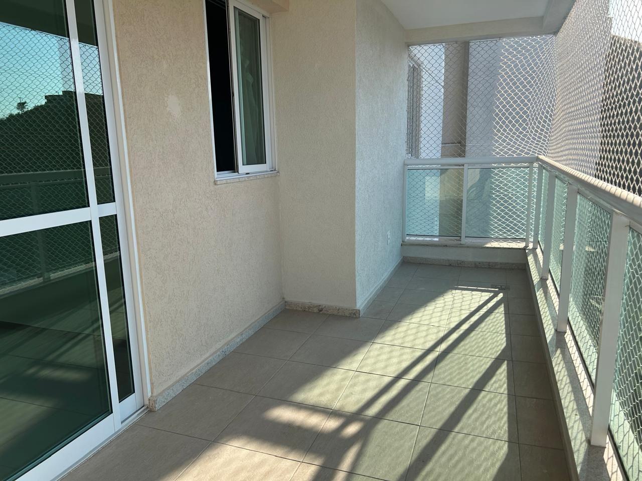 Apartamento à venda com 3 quartos, 173m² - Foto 4