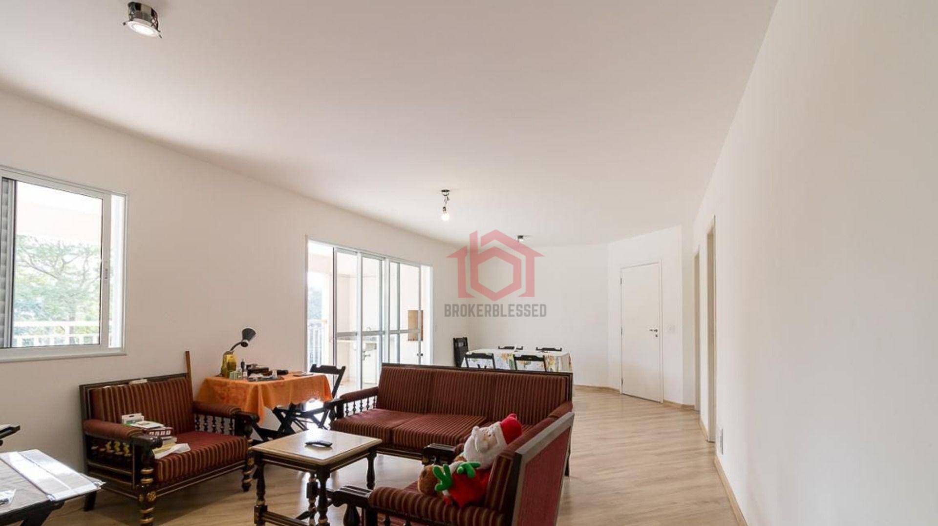 Apartamento à venda com 3 quartos, 128m² - Foto 1