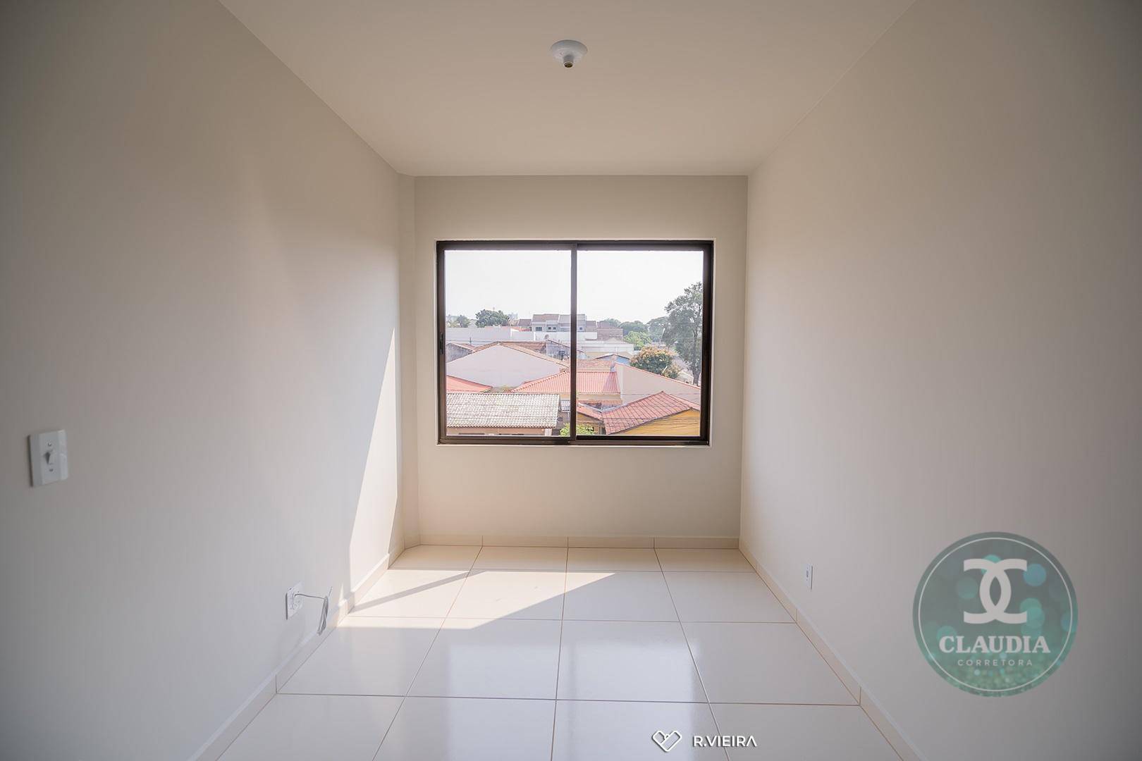 Apartamento à venda com 2 quartos, 95m² - Foto 3