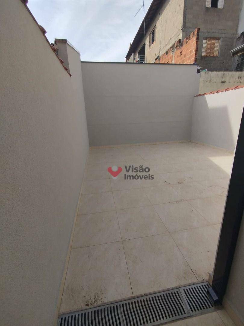 Sobrado à venda com 2 quartos, 147m² - Foto 15