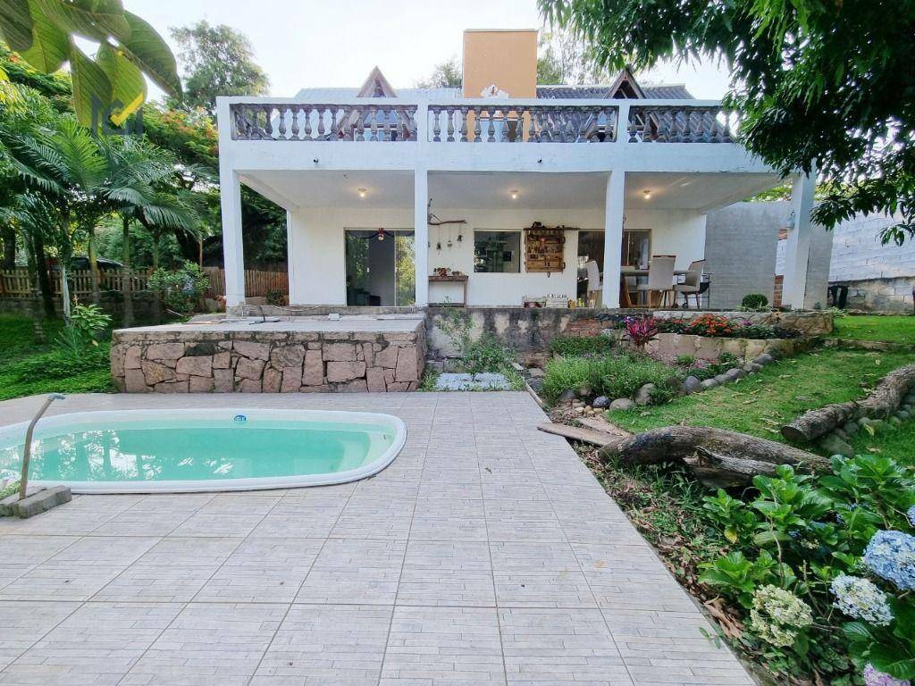 Casa de Condomínio à venda com 2 quartos, 142m² - Foto 1