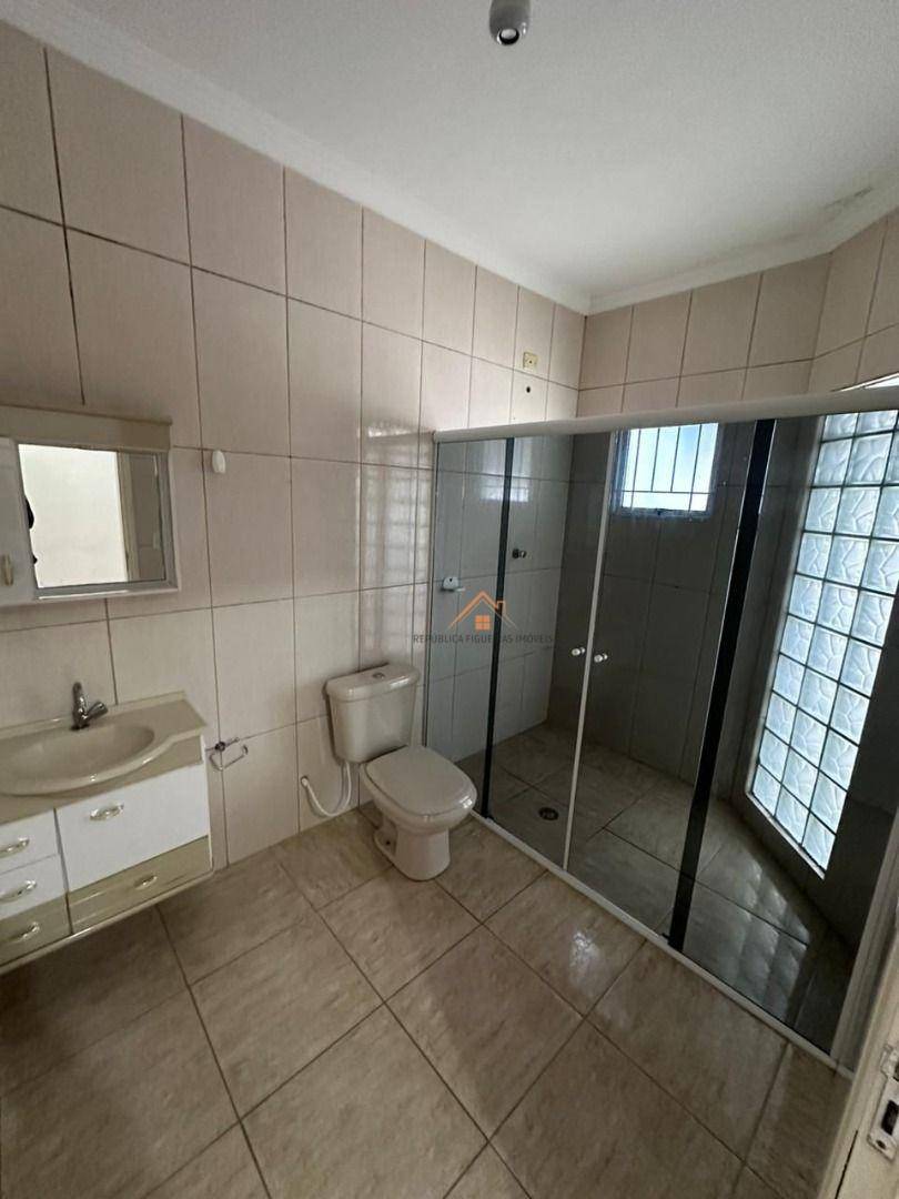 Sobrado à venda com 3 quartos, 223M2 - Foto 18