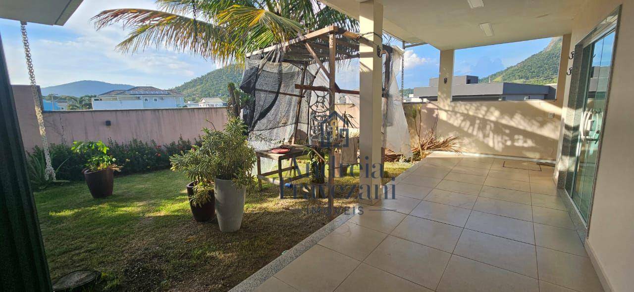 Casa de Condomínio à venda com 3 quartos, 290m² - Foto 42