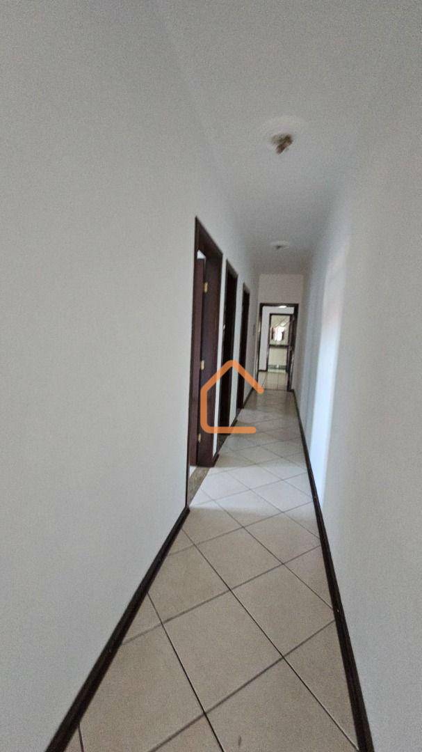 Casa à venda com 3 quartos, 119m² - Foto 7