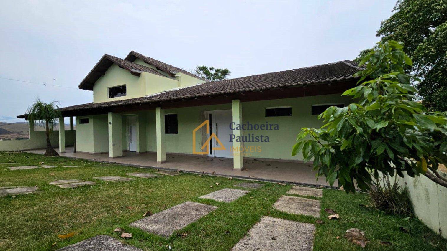 Casa de Condomínio à venda com 4 quartos, 343m² - Foto 1