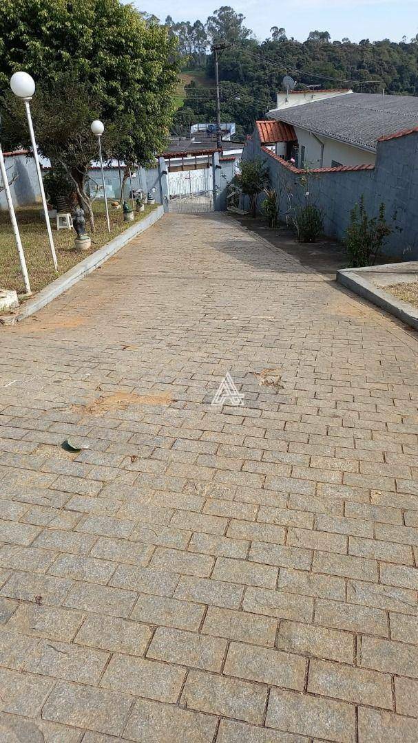 Chácara à venda com 4 quartos, 400m² - Foto 9