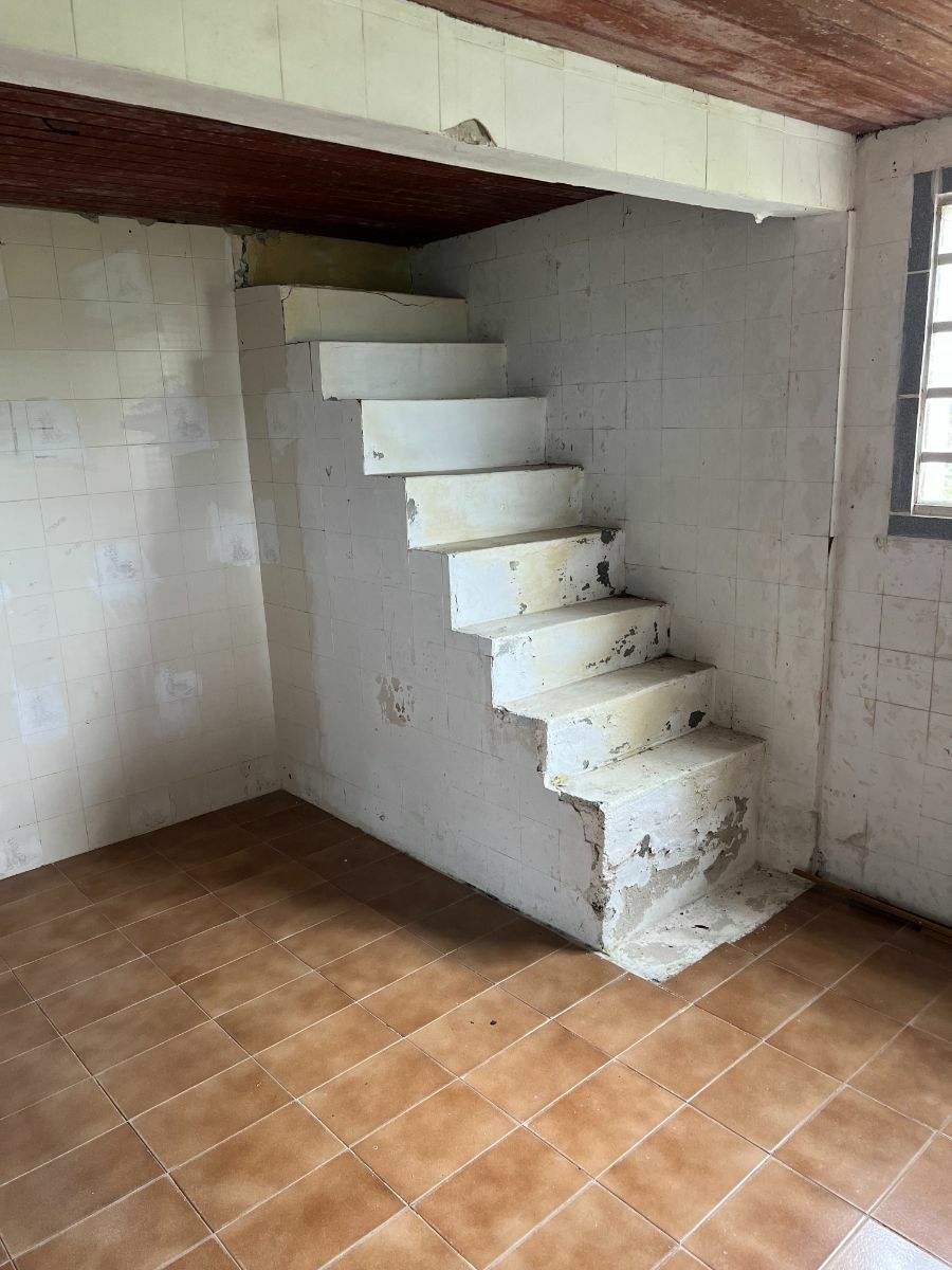 Casa à venda com 3 quartos, 90m² - Foto 12