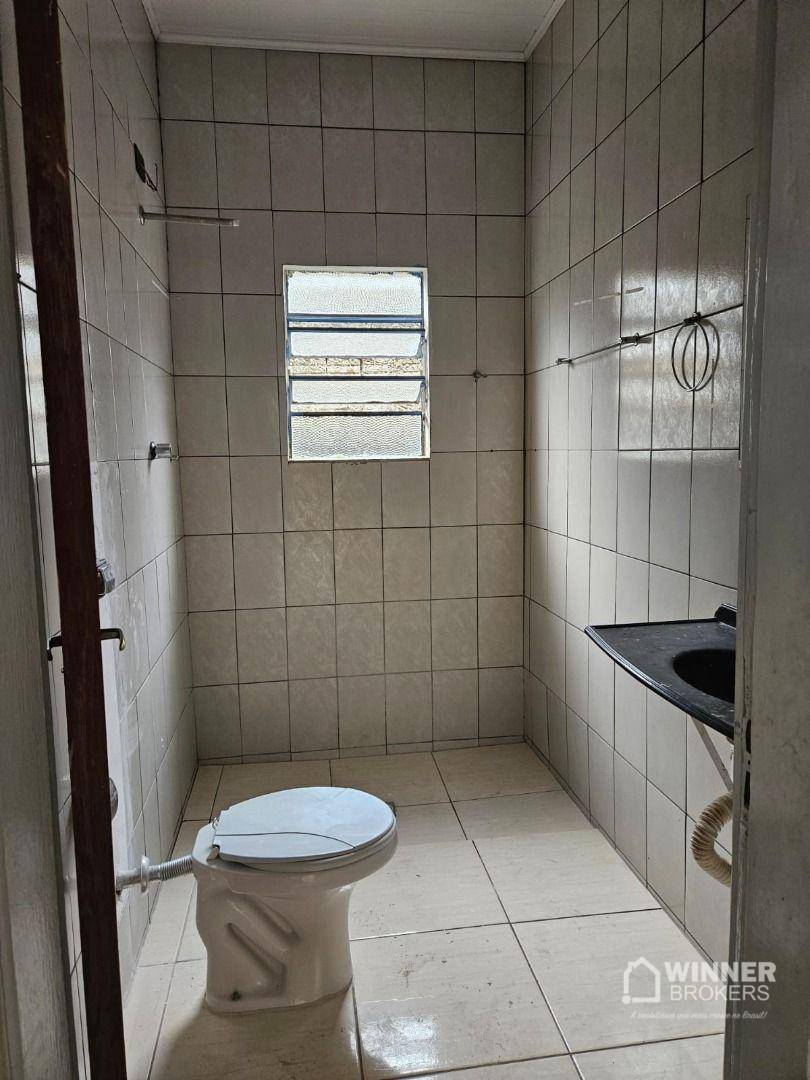 Casa à venda com 3 quartos, 60m² - Foto 11