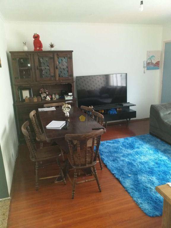 Apartamento à venda com 2 quartos, 64m² - Foto 3