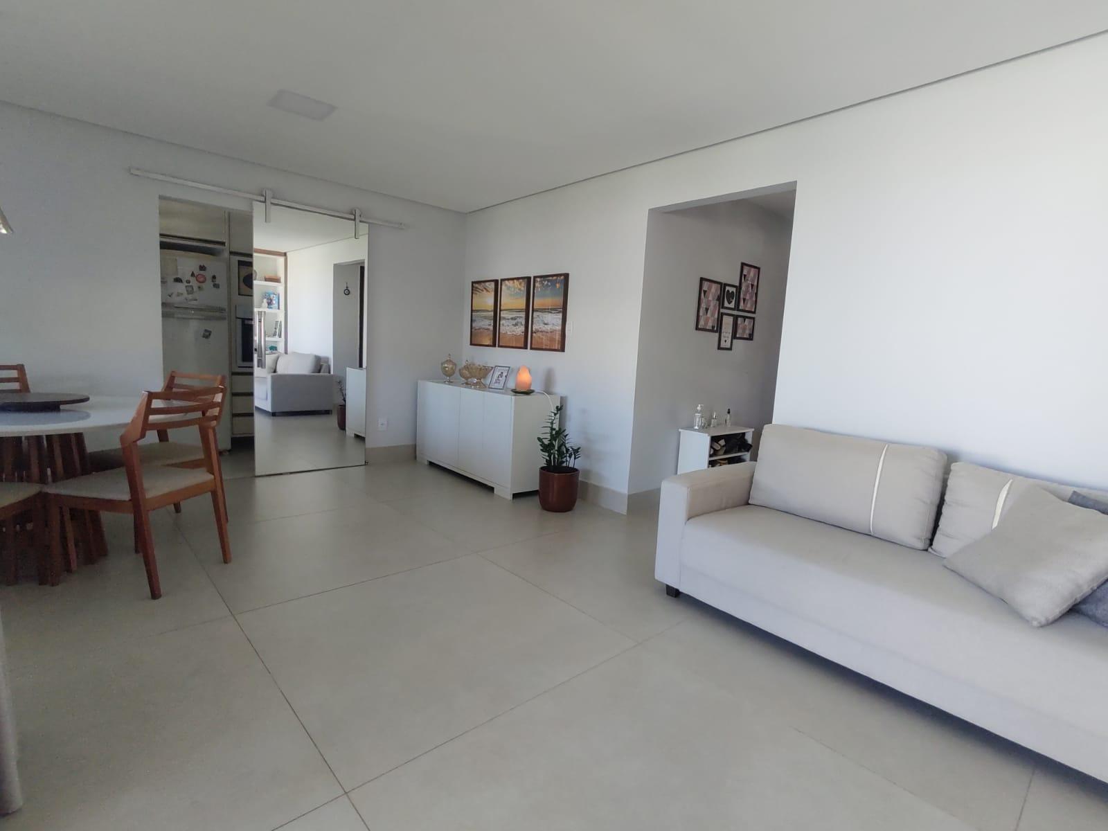 Casa para alugar com 4 quartos, 220m² - Foto 4