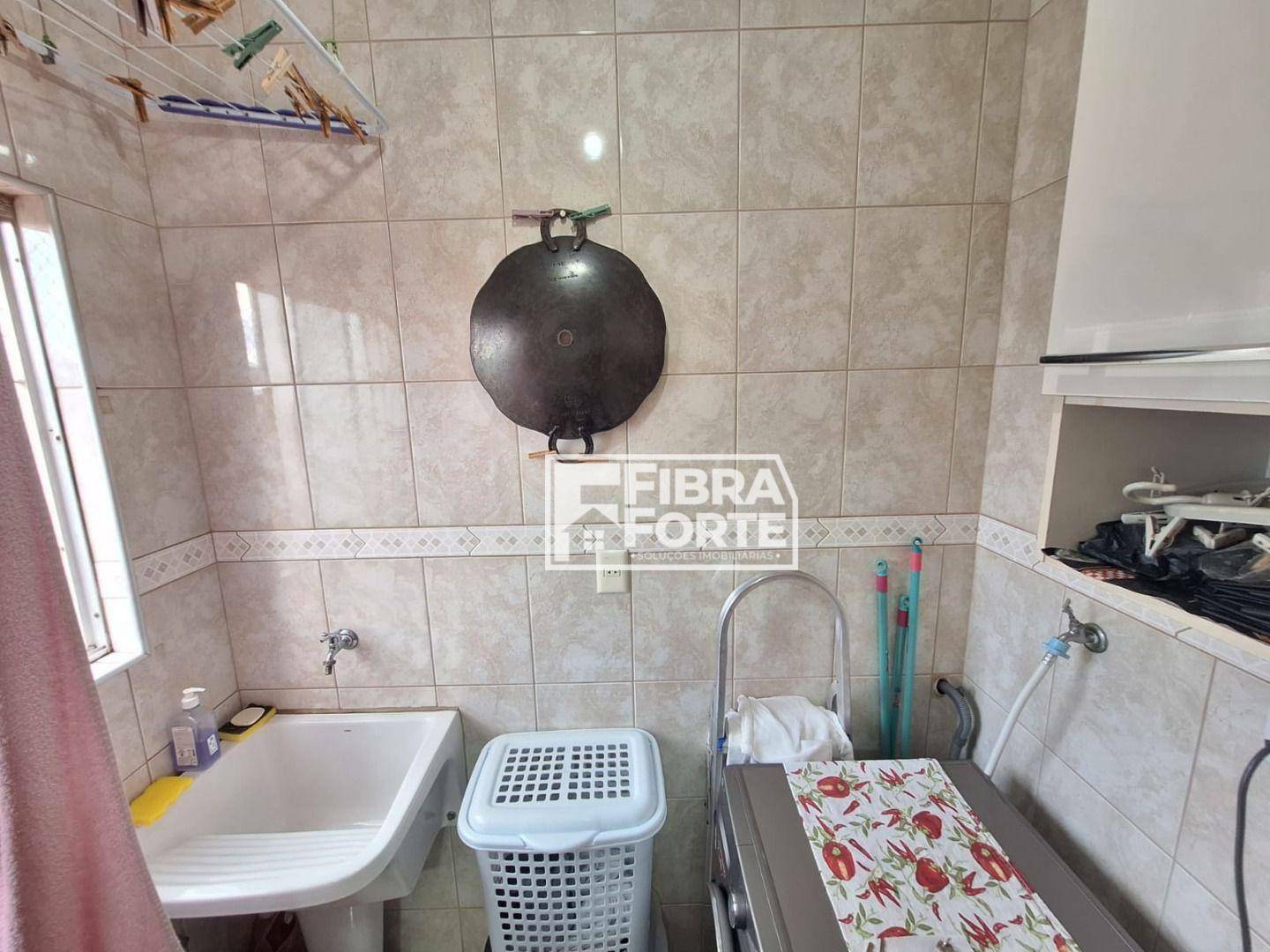 Apartamento à venda com 3 quartos, 75m² - Foto 25