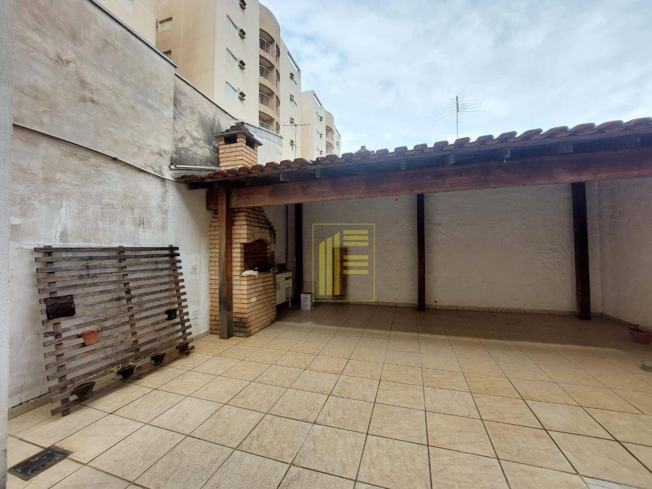 Casa de Condomínio para alugar com 3 quartos, 145m² - Foto 6