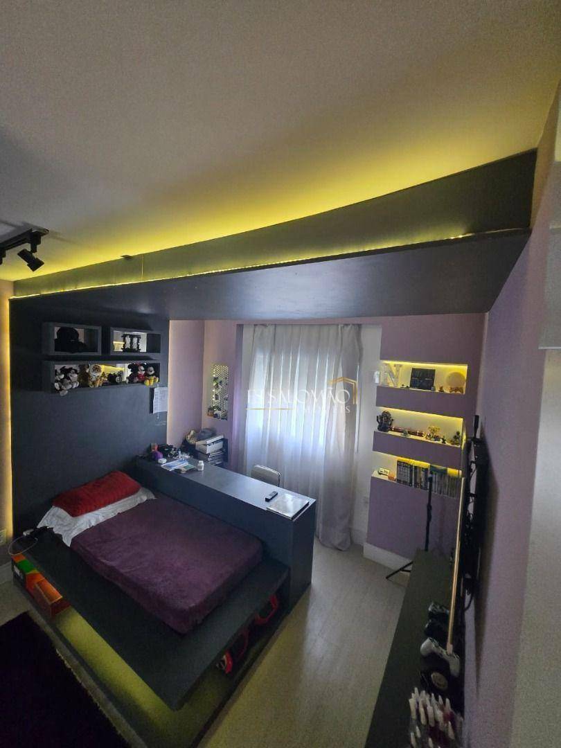 Apartamento à venda com 3 quartos, 157m² - Foto 15