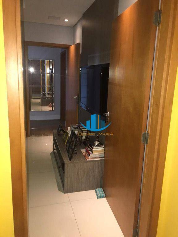 Apartamento à venda com 3 quartos, 204m² - Foto 18