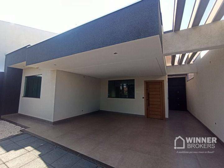Casa à venda com 3 quartos, 94m² - Foto 1