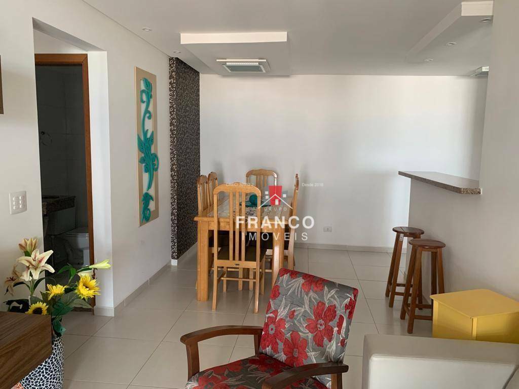 Apartamento à venda com 3 quartos, 123m² - Foto 4