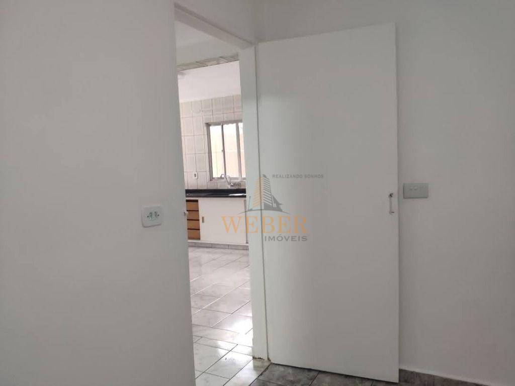 Casa à venda com 4 quartos, 120m² - Foto 20