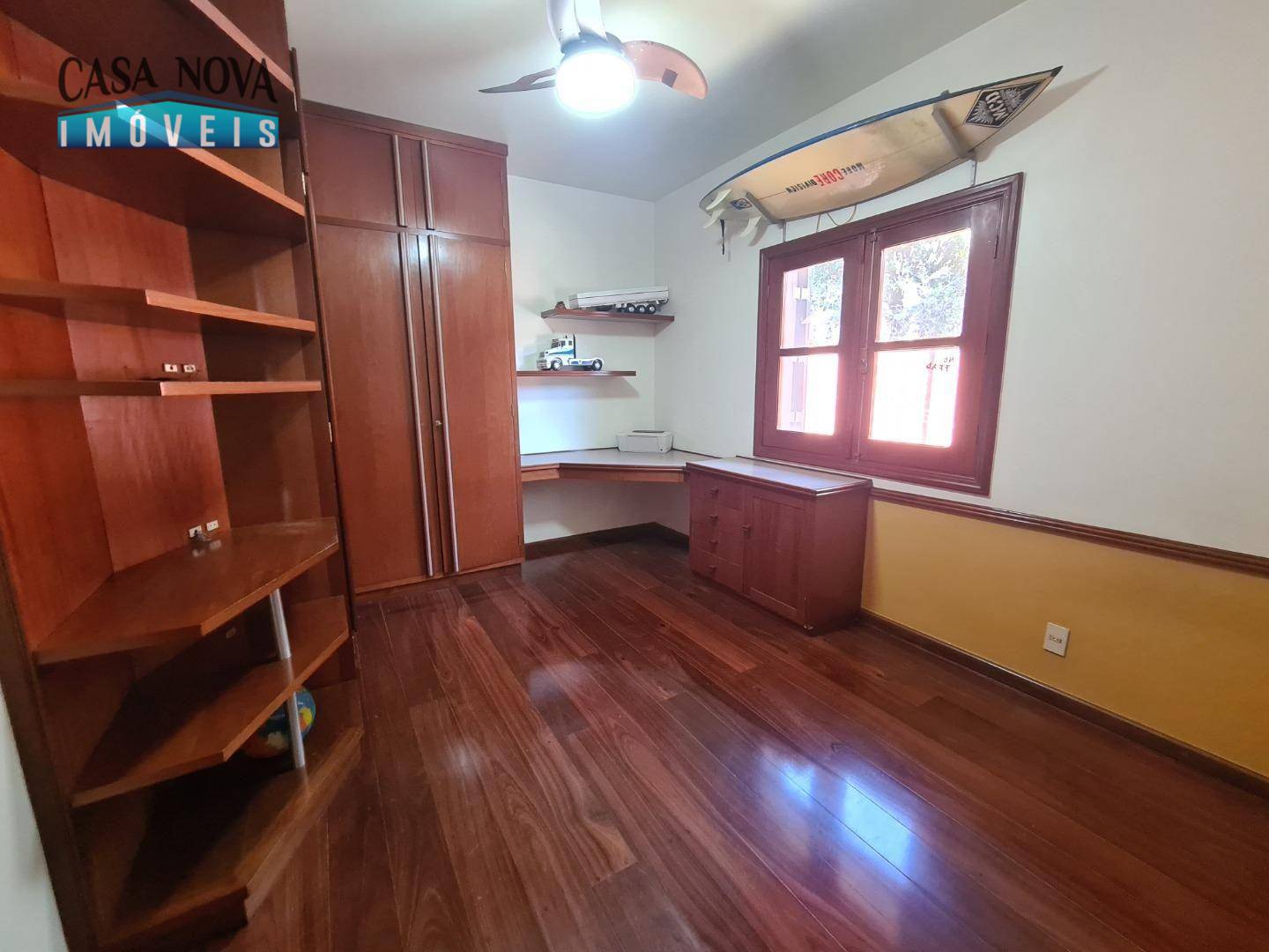 Casa de Condomínio à venda com 4 quartos, 650m² - Foto 27