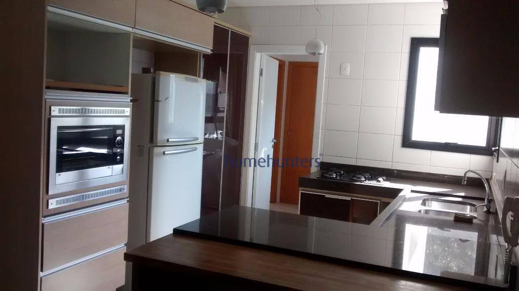 Apartamento à venda com 3 quartos, 128m² - Foto 6