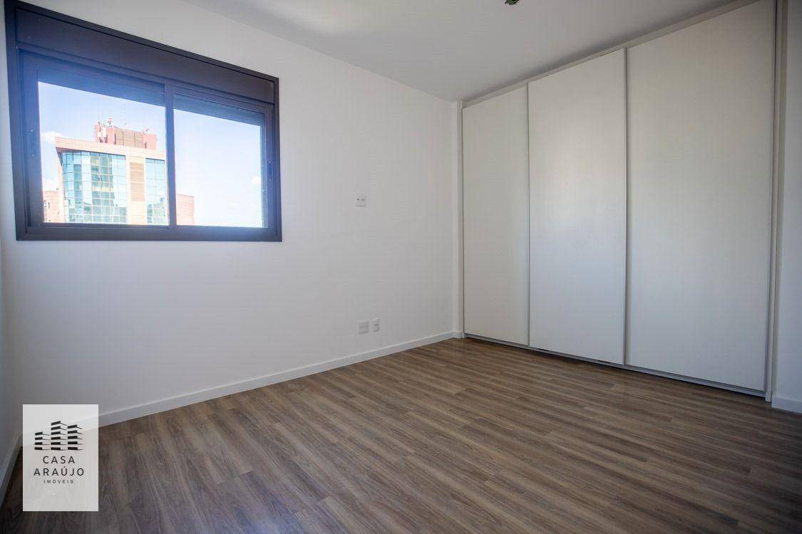 Apartamento à venda com 4 quartos, 130m² - Foto 42