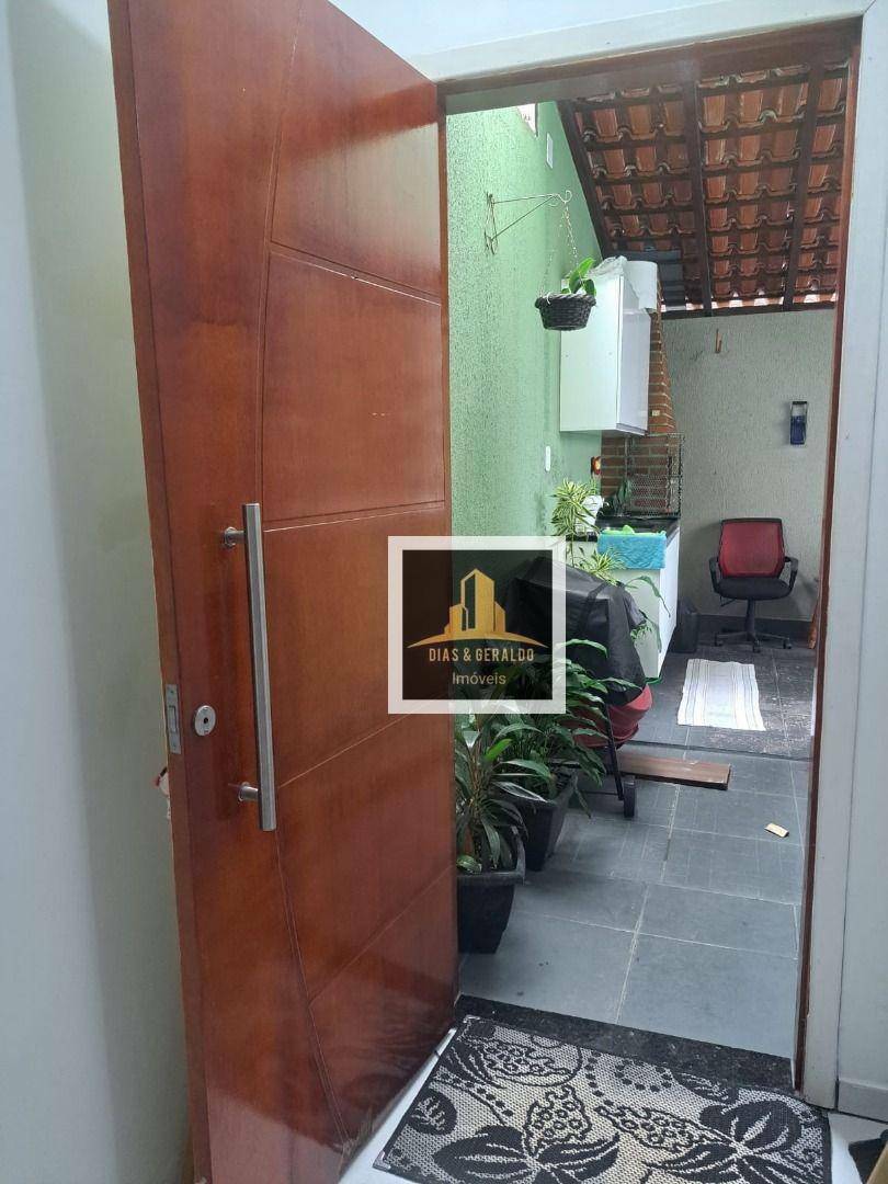 Sobrado à venda com 2 quartos, 80m² - Foto 6