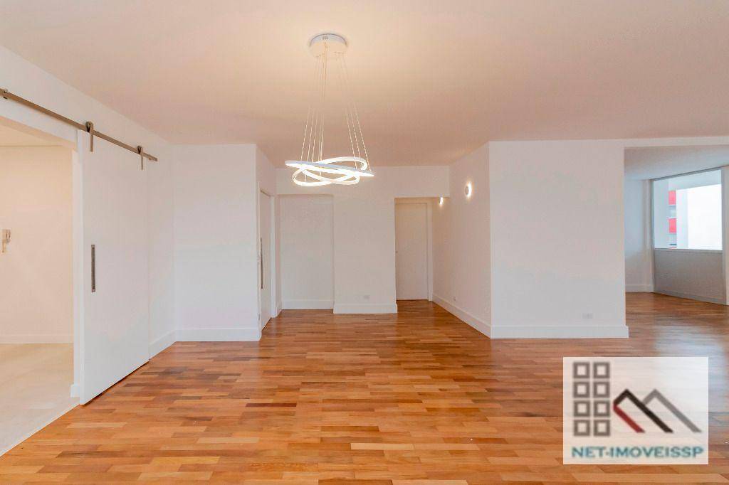 Apartamento à venda com 3 quartos, 270m² - Foto 4