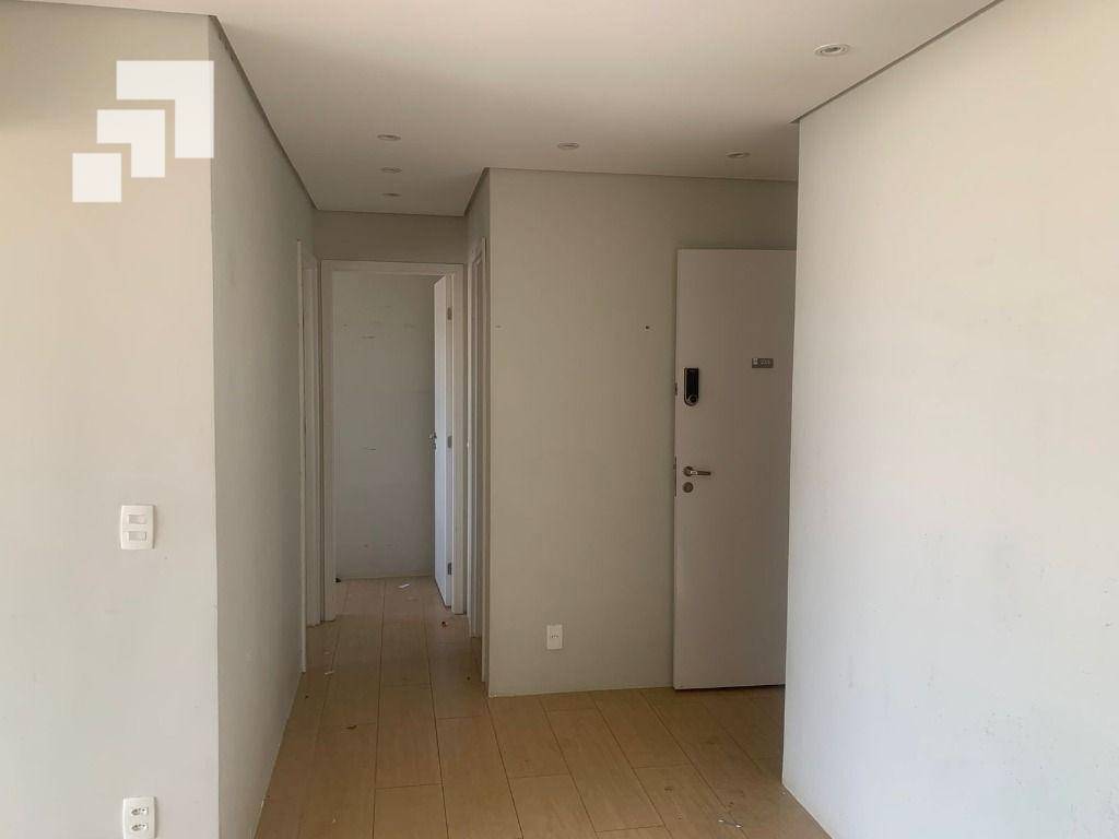 Apartamento à venda com 2 quartos, 62m² - Foto 7