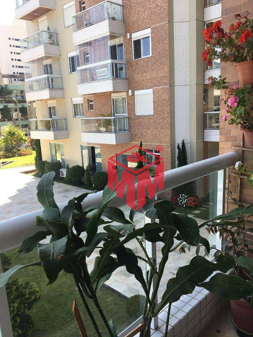 Apartamento à venda com 3 quartos, 139m² - Foto 6