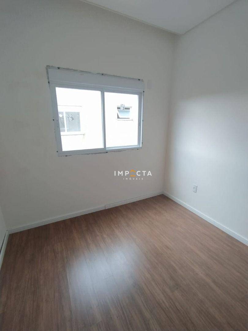 Apartamento à venda com 2 quartos, 78m² - Foto 3