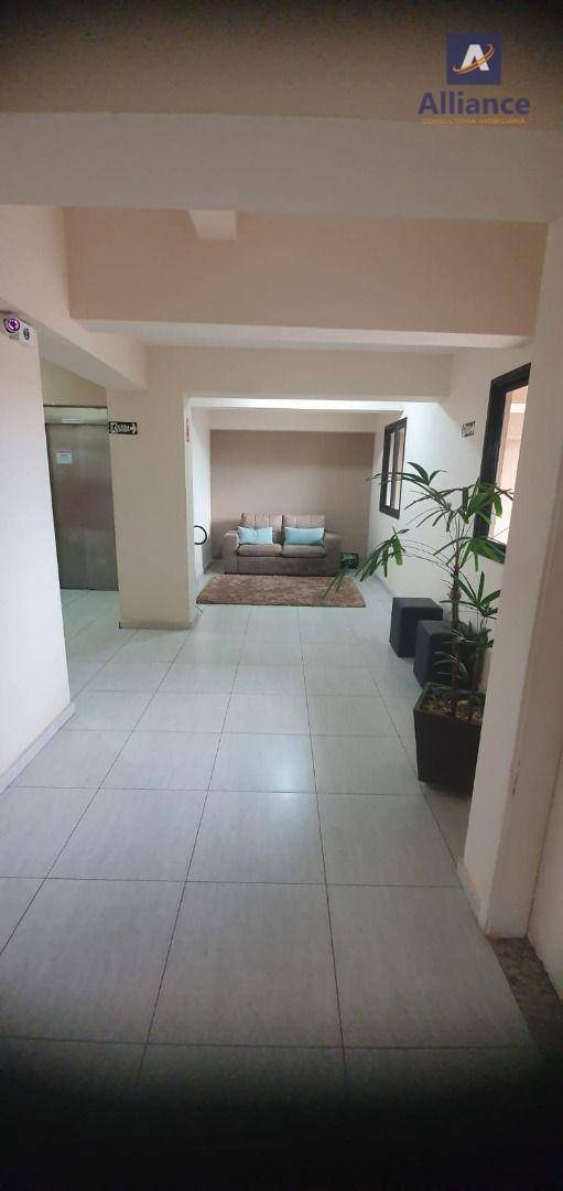 Apartamento à venda com 3 quartos, 87m² - Foto 13