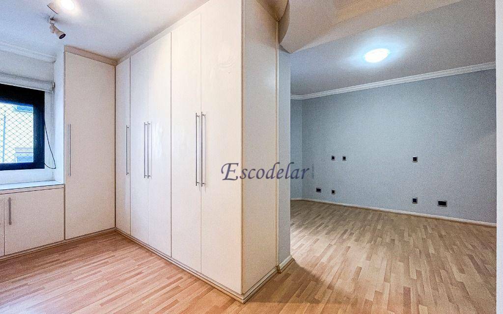 Apartamento à venda com 4 quartos, 180m² - Foto 12