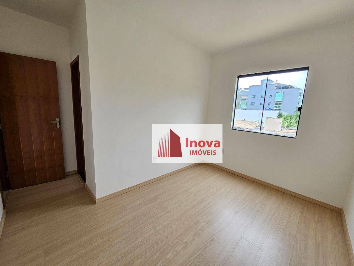 Casa à venda com 2 quartos, 100m² - Foto 24