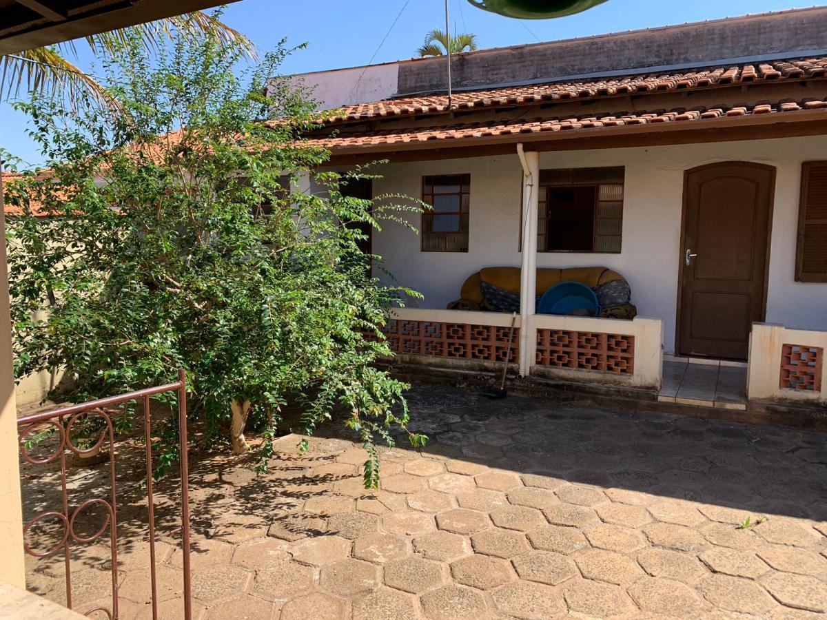 Casa à venda com 3 quartos, 540m² - Foto 17