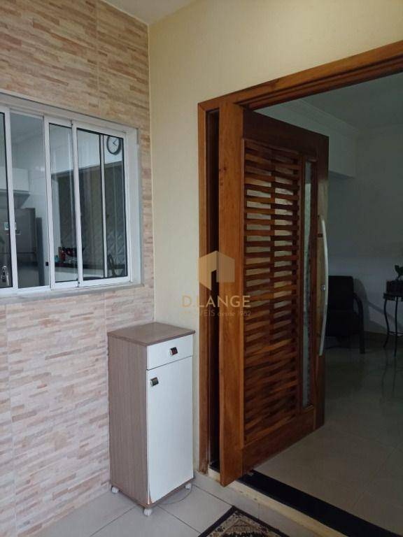 Casa à venda com 3 quartos, 150m² - Foto 2