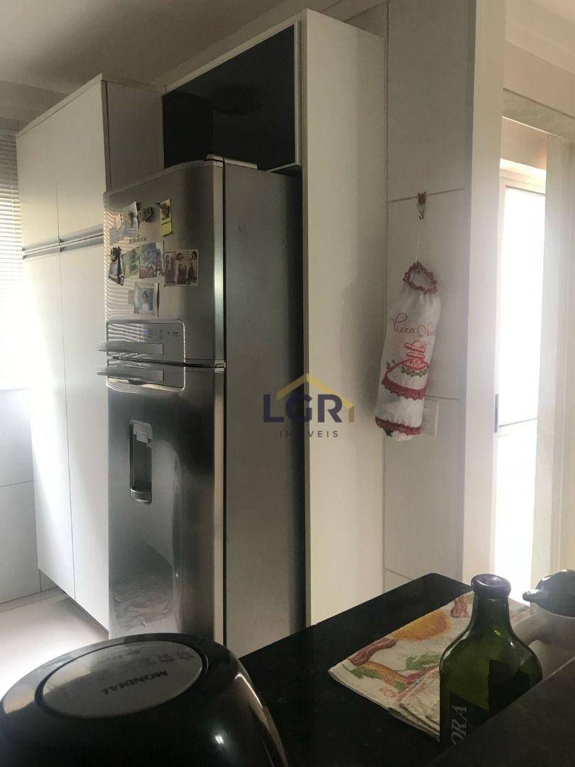 Apartamento à venda com 3 quartos, 60m² - Foto 3