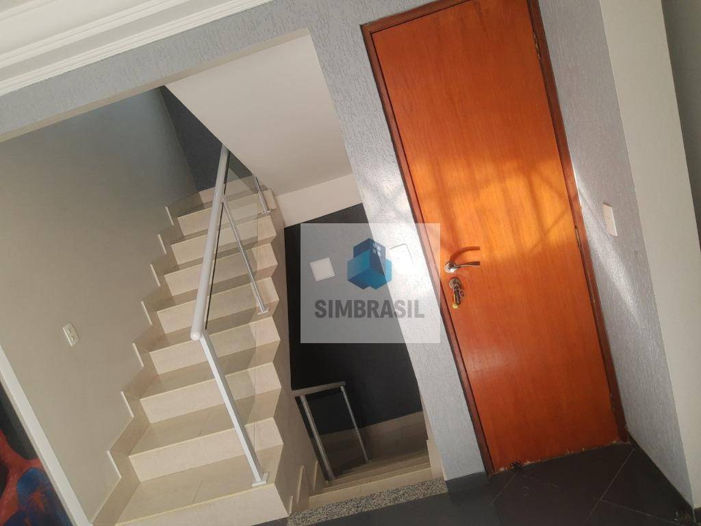 Sobrado à venda com 3 quartos, 250m² - Foto 17