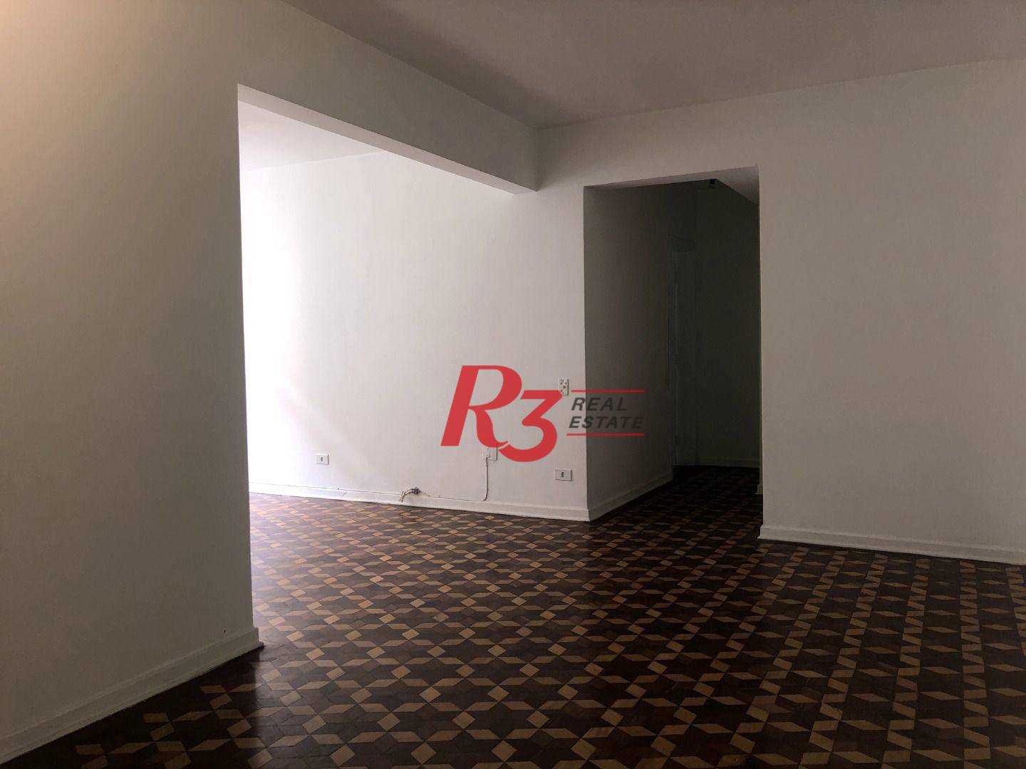 Apartamento para alugar com 3 quartos, 131m² - Foto 3