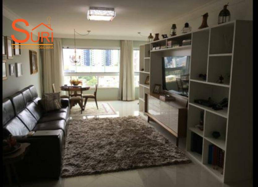 Apartamento à venda com 3 quartos, 150m² - Foto 2