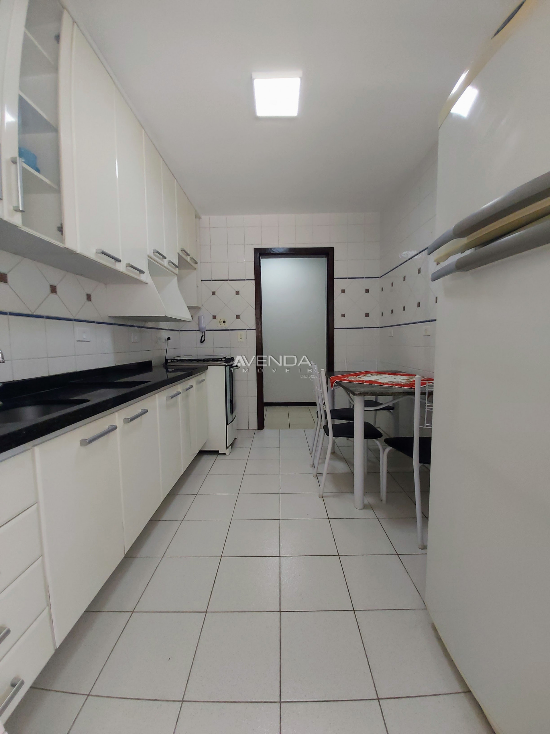 Apartamento para alugar com 3 quartos, 86m² - Foto 9