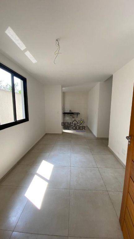 Apartamento à venda com 2 quartos, 47m² - Foto 2