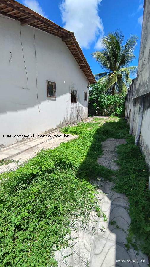 Casa à venda com 2 quartos, 70m² - Foto 15