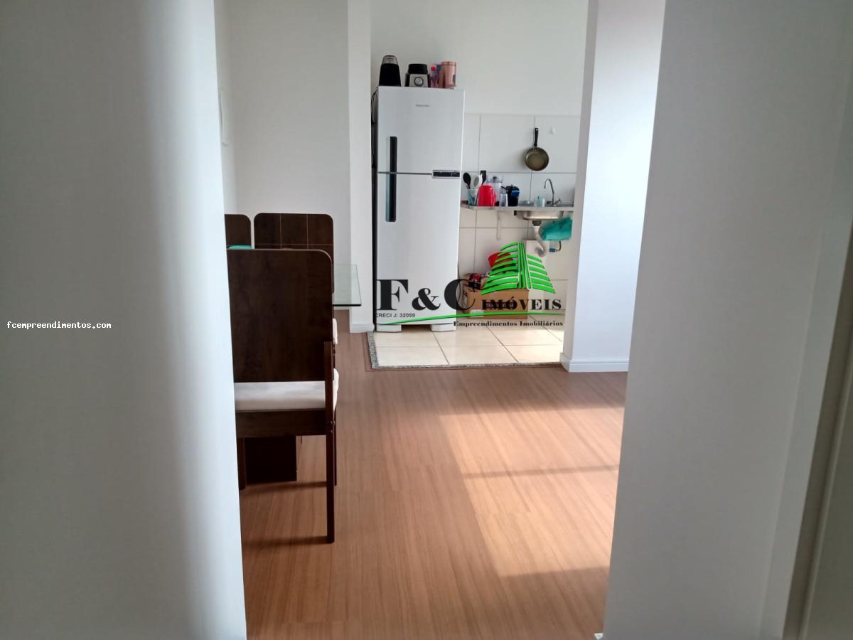 Apartamento à venda com 2 quartos, 48m² - Foto 1