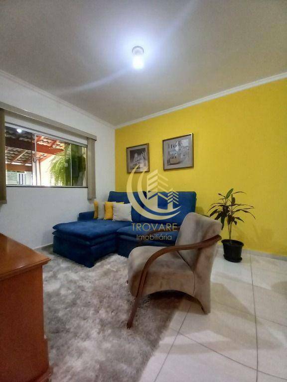 Casa à venda com 2 quartos, 125m² - Foto 3