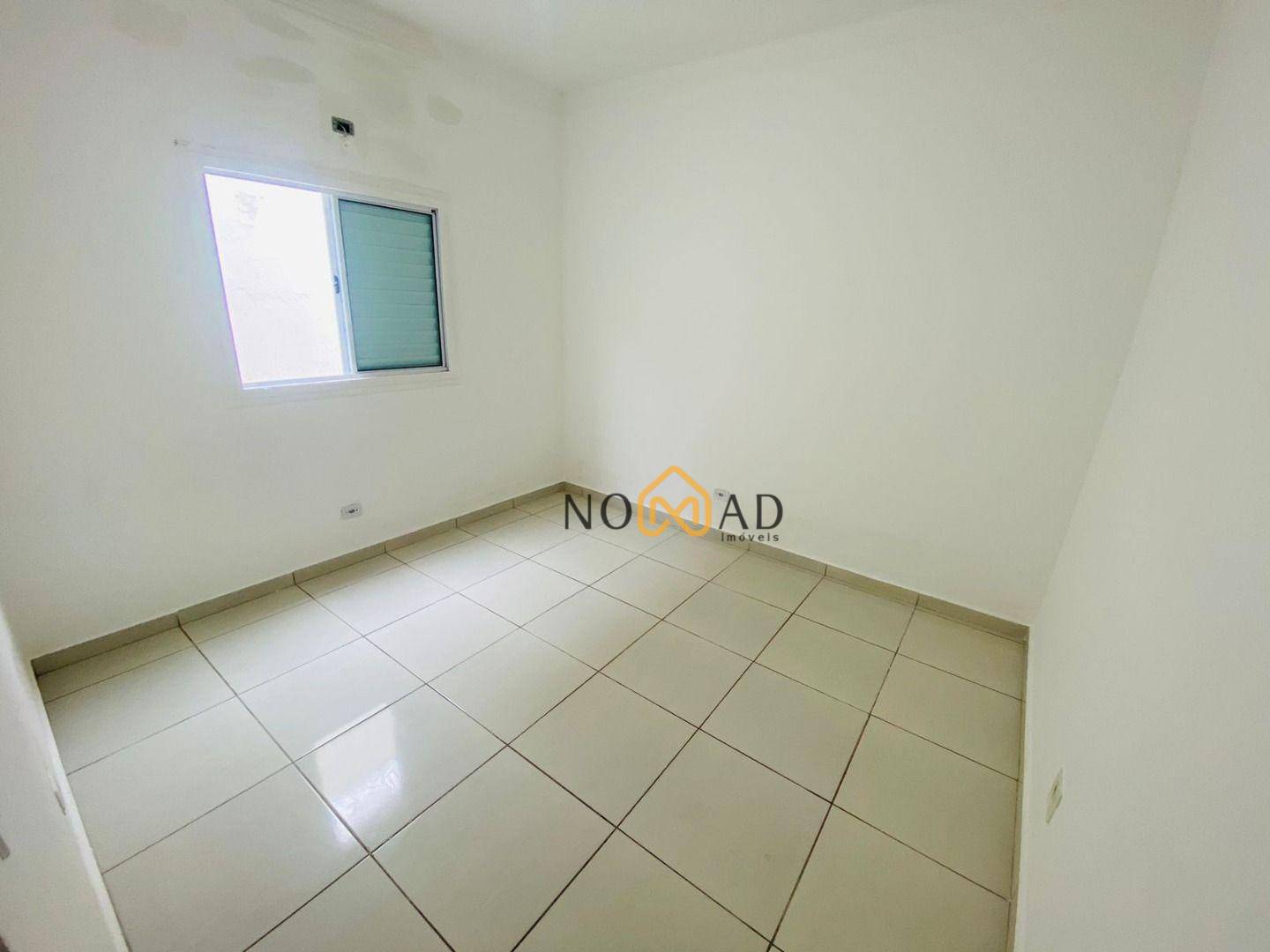 Casa à venda com 3 quartos, 72m² - Foto 12